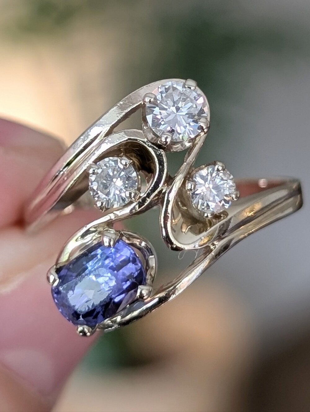 14K Gold Diamond And Amethyst Cocktail Ring